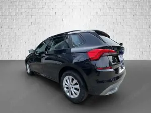 Skoda Kamiq 1.0 TSI DSG Ambition Einparkhilfe LED SHZ Bild 3