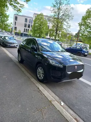 Jaguar E-Pace D150 Bild 3
