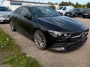 Mercedes-Benz CLA 200 Coupe AMG Line/AMG Styling