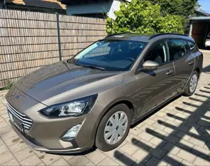 Ford Focus Turnier 1.0 EcoBoost Start-Stopp-System TREND