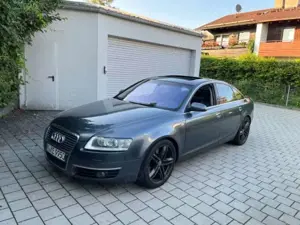 Audi A6 4.2 quattro tiptronic