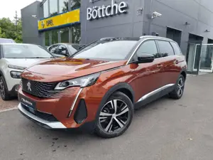 Peugeot 5008 GT LED/Navi/AHK/7-Sitze/360°Kamera/SHZ/PDC Bild 2