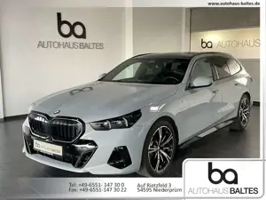 BMW 520 520d Touring M Sport Pro 20"/Pano/DrivPl/Park/AHK