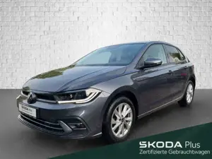 Volkswagen Polo VI 1.0 - Style ACC LED SHZ Einparkhilfe