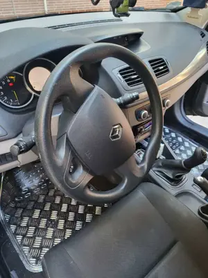 Renault Megane Megane Grandtour 1.6 16V 110 TomTom Edition