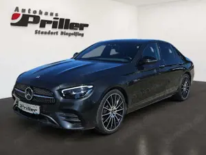 Mercedes-Benz E 220 d Limousine 4Matic AMG Line/AHK/DAB/HUD/LED