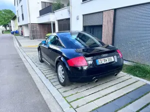 Audi TT TT Coupe 1.8 T quattro Bild 3