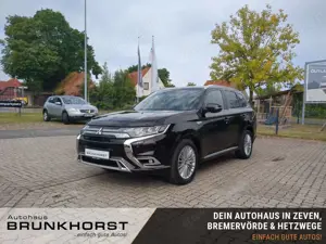 Mitsubishi Outlander PHEV 2.4 MIVEC  TOP Navi+Leder