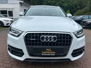 Audi Q3 2.0 TFSI quattro *Sport*Xenon*Keyless*SHZ* Bild 2