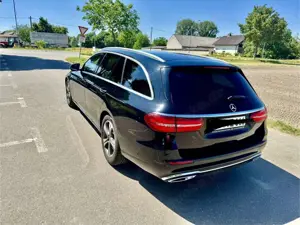 Mercedes-Benz E 220 d T 9G-TRONIC Avantgarde