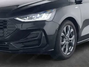 Ford Focus Turnier 1.0 EcoBoost Hybrid ST-LINE X Bild 3