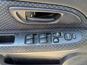 Subaru Impreza 1.5 R (5-trg.) Bild 4