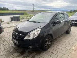 Opel Corsa 1.2 16V Color Edition