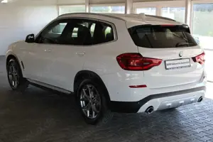 BMW X3 xDrive30d Head-Up LED WLAN RFK Bild 5