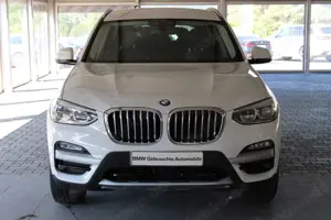 BMW X3 xDrive30d Head-Up LED WLAN RFK Bild 3