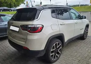 Jeep Compass 1.4 MultiAir Active Drive Automatik Limi Bild 2