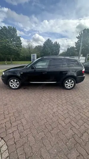 BMW X3 2.5i + 4 Sommerreifen Mit 18 Zoll Bmw Felgen Bild 3
