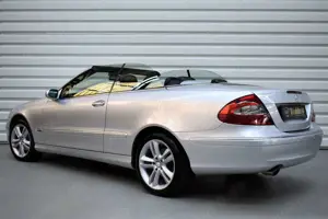 Mercedes-Benz CLK 200 CLK 200 Kompressor Avantgarde Bild 2
