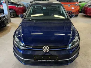 Volkswagen Golf VII Lim. Comfortline CNG ACC AHK Kamera SHZ Bild 2