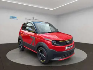 Ligier Myli MyLi D R.EBEL E5 *Servo* *CarPlay* Bild 3