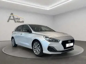 Hyundai i30 AUTOMATIK DSG AHK LED PARK KAM NAV TEMP SHZ