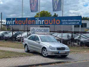 Mercedes-Benz C 320 C -Klasse C 320 Avantgarde*LEDER*NAVI*PDC !!