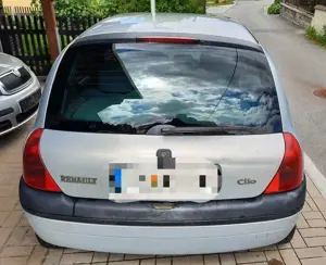 Renault Clio Clio 1.4RXE Bild 3