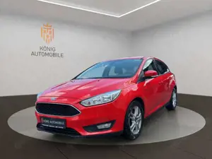 Ford Focus Lim. Business/LM/SCHECKHEFT/AHK/NAV/2.HAND