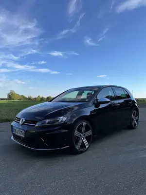 Volkswagen Golf R R BMT 4Motion