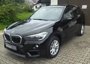 BMW X1 X1 xDrive20i Aut. Advantage/1.HAND/ALLE KD BEI BMW