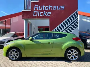 Hyundai VELOSTER blue Premium Sitzheizg Panorama Leder Bild 3