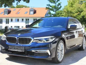 BMW 520 520d xDrive Touring Aut. Luxury Line Pano RFK HUD
