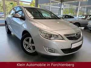 Opel Astra J Lim. 5-trg. Design Edition Klima TÜV-NEU