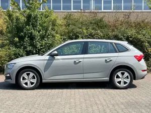 Skoda Scala 1.0 TSI 95PS Ambition/1.HAND/PDC Bild 4