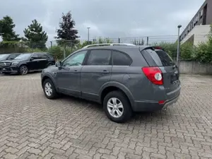 Chevrolet Captiva 2.2 D LT+ 7 Sizpläze Bild 5