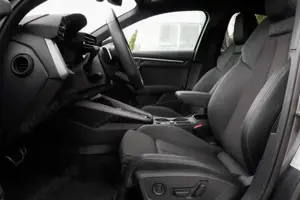 Audi A3 Sportback 35 TFSI S line S tronic NAVI LED Klima Bild 5