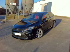 Ford Focus 2.5 ST 5 Zylinder Bild 4