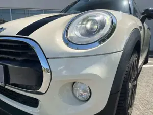 MINI Cooper Mini 1.5 *LEDER*NAVI*SITZHZG*KEYLESS* Bild 5