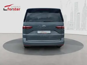 Volkswagen T7 Multivan Style Panodach Kamera iQ Light ACC Bild 5