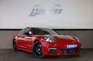 Porsche Panamera 4/MATRIX/ACC/PANO/NACHTSICHT/4xSHZ/R21