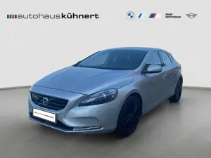 Volvo V40 Momentum +nur an Händler/Export+