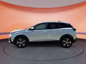 Peugeot 3008 PureTech 180 Stop  Start GPF EAT8 Allure Bild 2