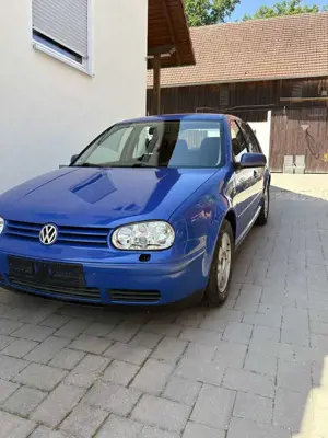 Volkswagen Golf 1.6 Highline Bild 3