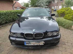 BMW 523 i touring "durchrepariert" - top Ausstattung Bild 2