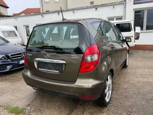 Mercedes-Benz A 200 Turbo, Avantgarde, TÜV NEU Bild 5