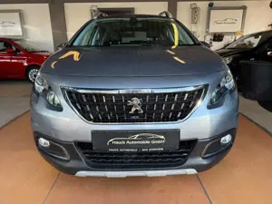 Peugeot 2008 Allure Navi / Pano / Teilleder