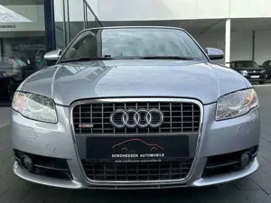 Audi A4 Cabriolet 3.2 FSI quattro 6-Gang S line Bild 5