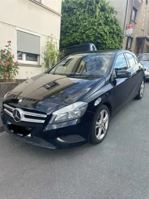 Mercedes-Benz A 180 (BlueEFFICIENCY)