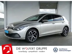 Volkswagen Golf Move 2.0 TDI DSG STHZG PANO HK AHK IQ.LIGHT