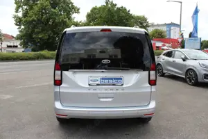 Ford Tourneo Connect Titanium 1,5EcoBoost*Navi*Winter Paket*Kamera*PDC* Bild 3